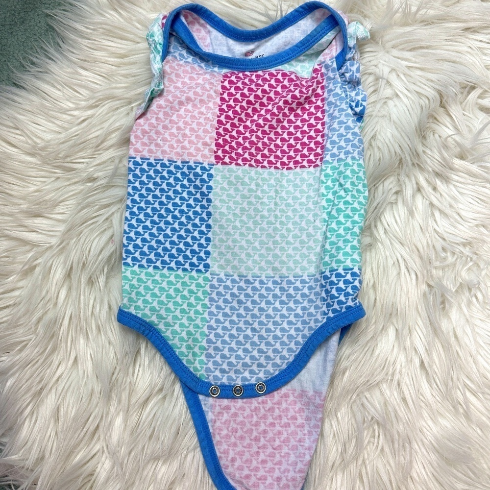 Vineyard Vines Target onesie size 6-9 months // 2868